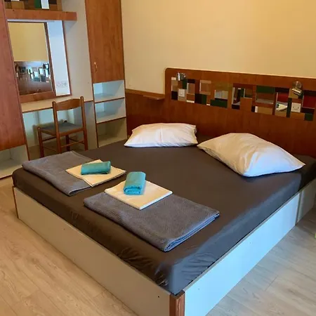 Apartment Seaside Studio 2 Podgora (Split-Dalmatia)
