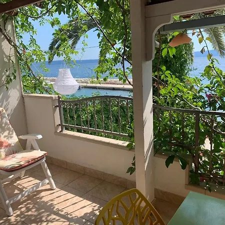 Seaside Studio 2 Apartment Podgora (Split-Dalmatia)